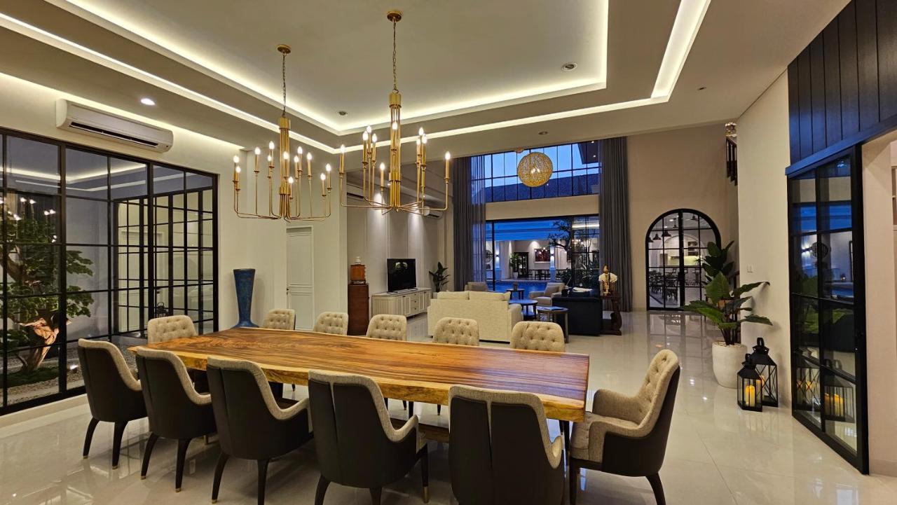 Bincarung House Bogor Villa ภายนอก รูปภาพ